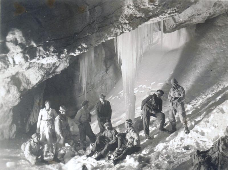 Schauberger_Schwarzmooskogel-Eishöhle